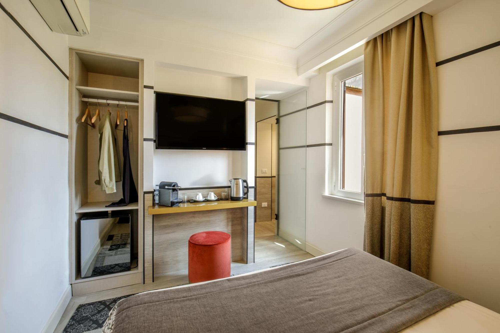 Relais Luxury Corso 2* Rome